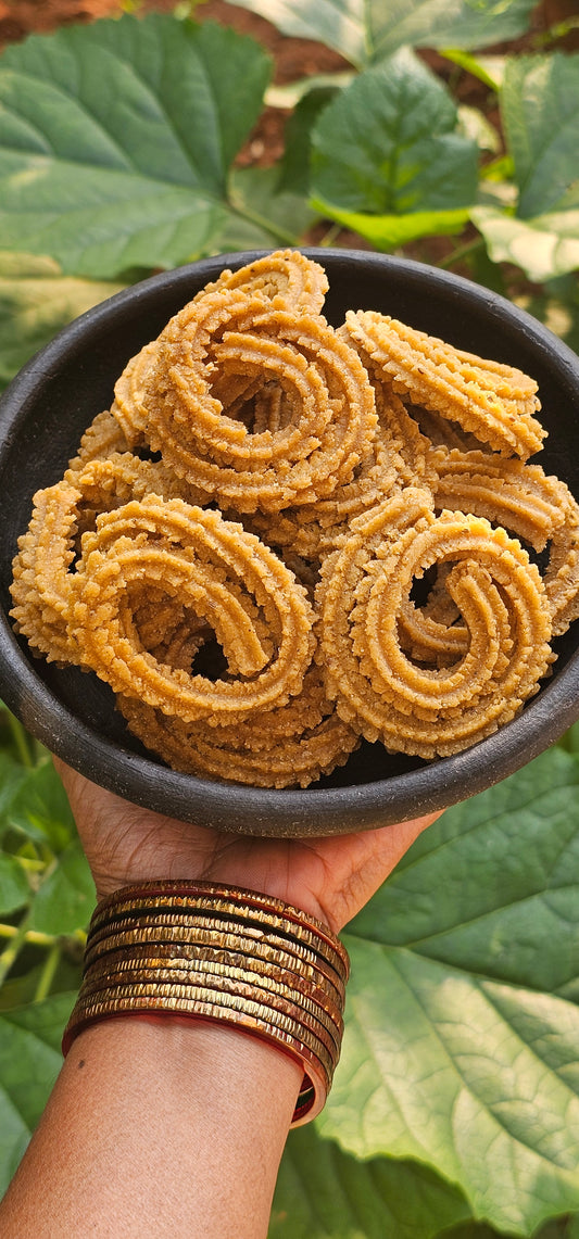 సజ్జ మురుకులు (GROUNDNUT OIL) - 200 G